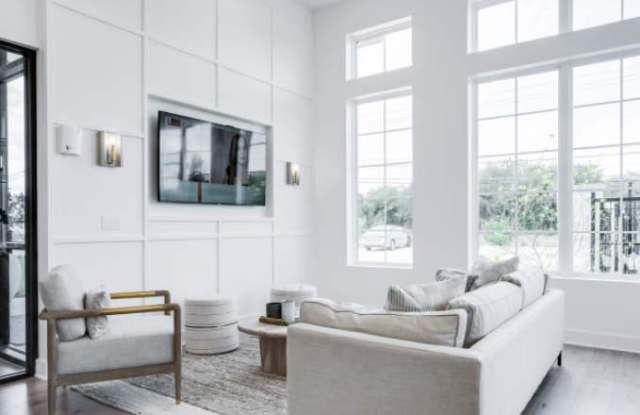 5333 Decker Ln Gallery 2