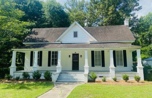 Spacious 3 Bedroom 2 Bath Home in Pittsview! photos photos