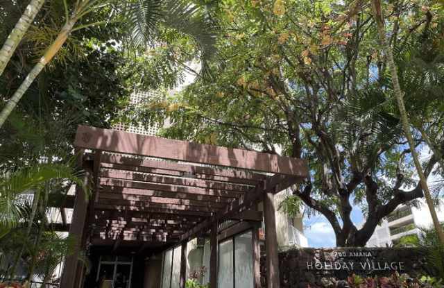750 Amana Street - 750 Amana Street, Honolulu, HI 96814
