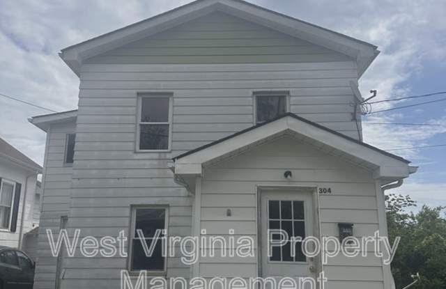 304 N 3rd St photos photos