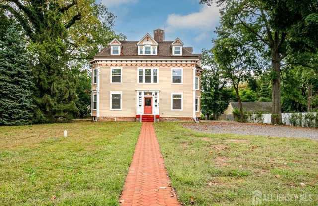 443 Middlesex Avenue - 443 Middlesex Avenue, Metuchen, NJ 08840
