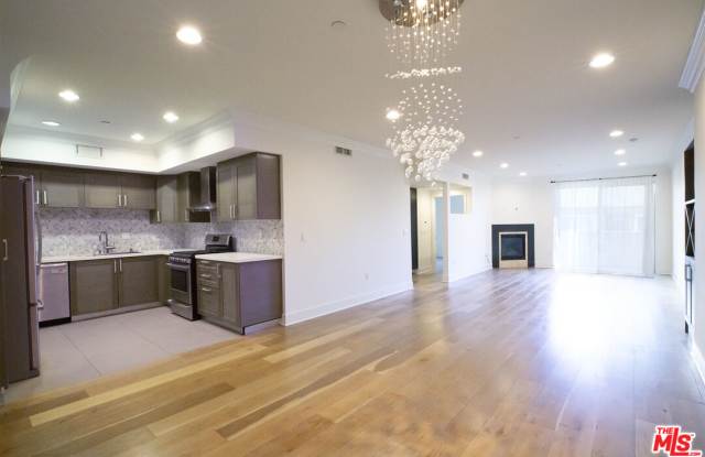 7133 HAWTHORN AVE - 7133 Hawthorn Ave, Los Angeles, CA 90046