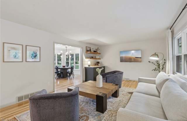 1275 High View Drive Gallery 4