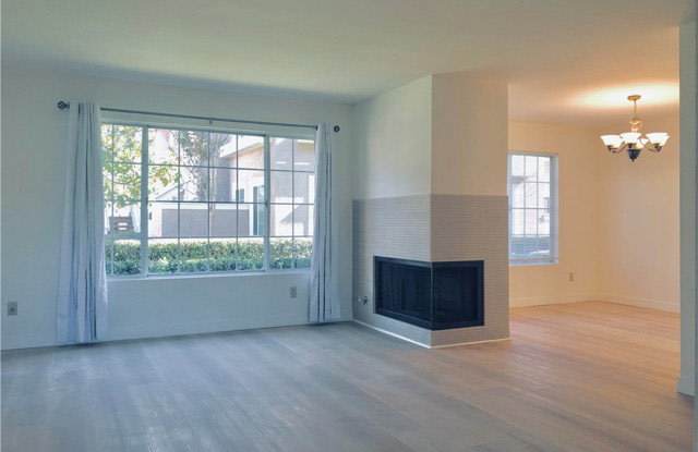 70 Greenfield Gallery 1