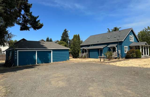 Large 5-bedroom, 2-bathroom Farmhouse for rent! photos photos Large 5-bedroom, 2-bathroom Farmhouse for rent! photos photos