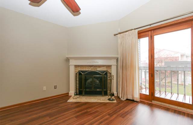 5302 Highpointe Drive Gallery 2