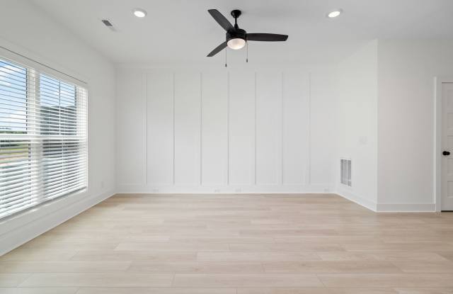 725 Hornbuckle Road - E1 Gallery 1