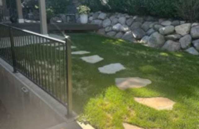 Stunning Mother-In-Law Apartment in Desirable Draper Location! Gallery 3