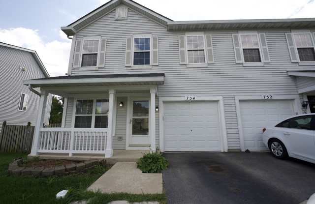 754 S Bayles Drive - 754 Bayles Drive, Romeoville, IL 60446