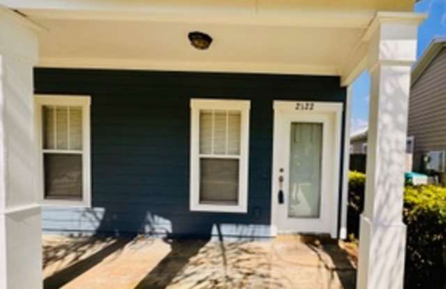 SODO DUPLEX - 2124 Lucerne Terrace, Orlando, FL 32806