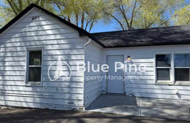 1111 Wilson Avenue Gallery 2