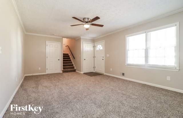 560 Presidential Drive Gallery 3