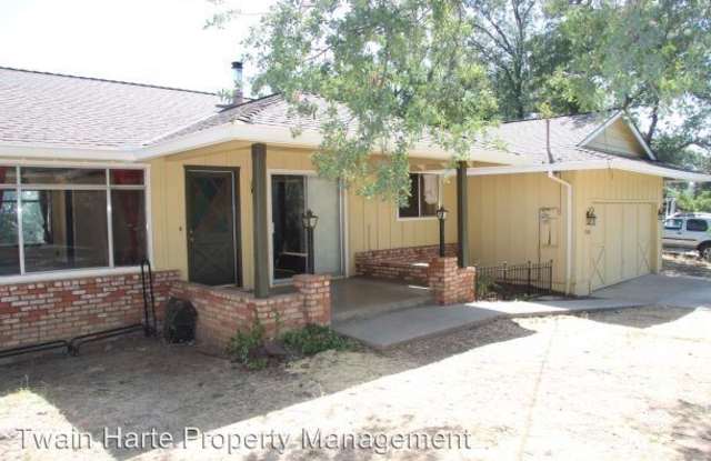 17385 Carlozzi Drive Gallery 3