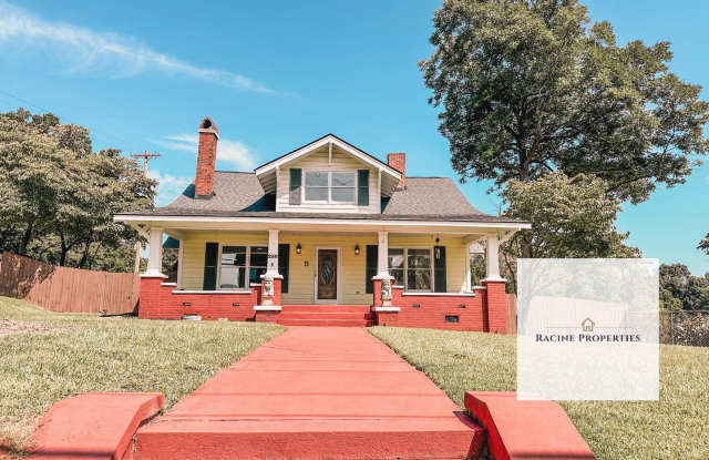 Spacious 4-bedroom Home in Woodruff photos photos