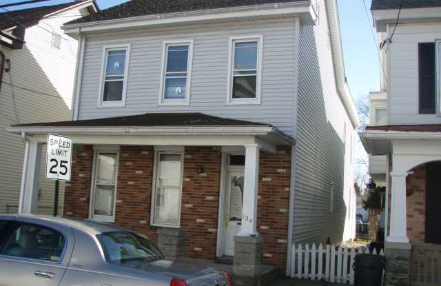 Pershing Ave 124 photos photos