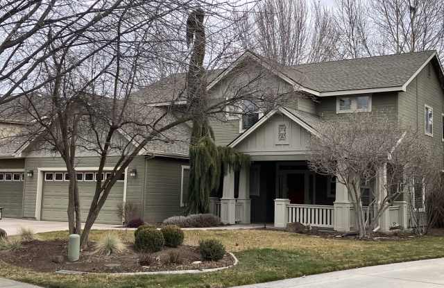 1074 North Caledonia Place photos photos