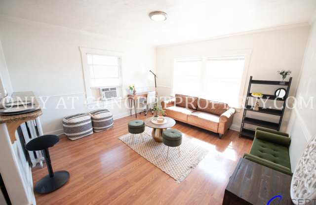425 E 200 S Gallery 2