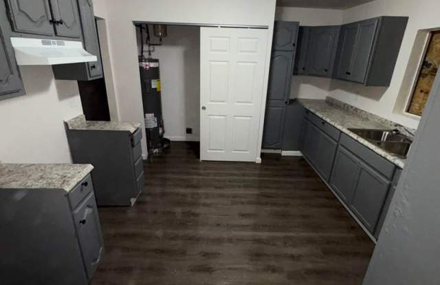 LIMITED TIME**1/2 OFF DEPOSIT** photos photos