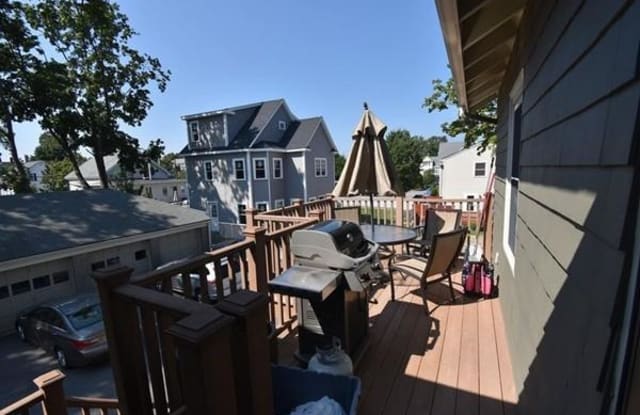 77 Ash Street - 77 Ash Street, Waltham, MA 02453
