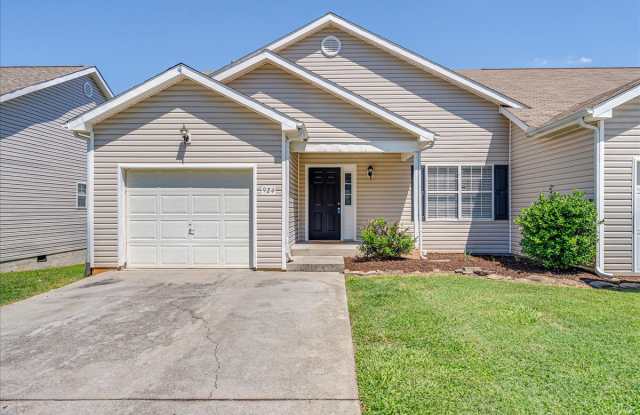 924 Ashley Michelle Ct - 924 Ashley Michelle Court, Knox County, TN 37934
