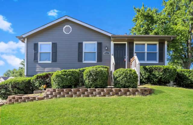 8917 Northeast 74th Street - 8917 Northeast 74th Street, Kansas City, MO 64158