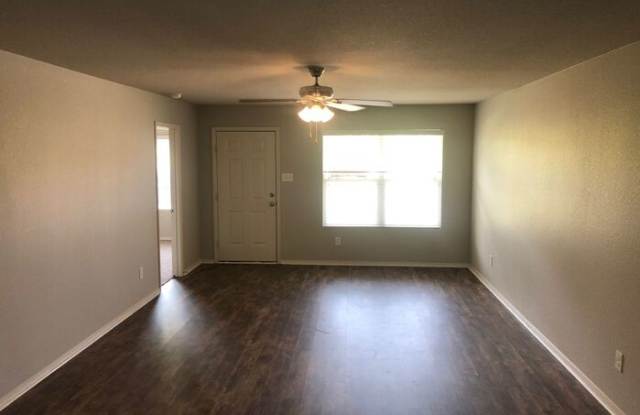 936 Pinehurst Loop Gallery 2