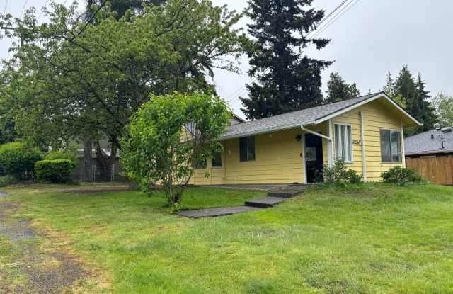 Welcome Home 3BD/1BA Home on Corner Lot photos photos