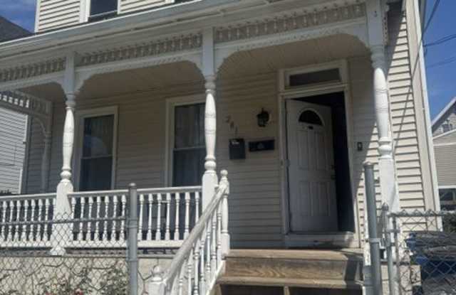 281 Lloyd St photos photos 281 Lloyd St photos photos