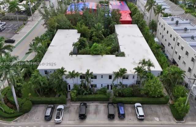 10078 E Bay Harbor Dr Gallery 1