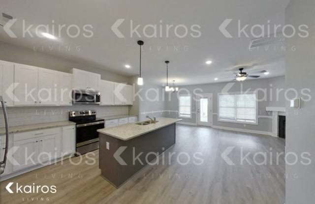 3717 Oak Leaf Way Gallery 3