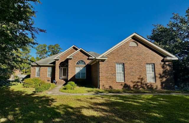 Spacious Four-Bedroom Brick Ranch in the Greenbriar High School District! Gallery 3
