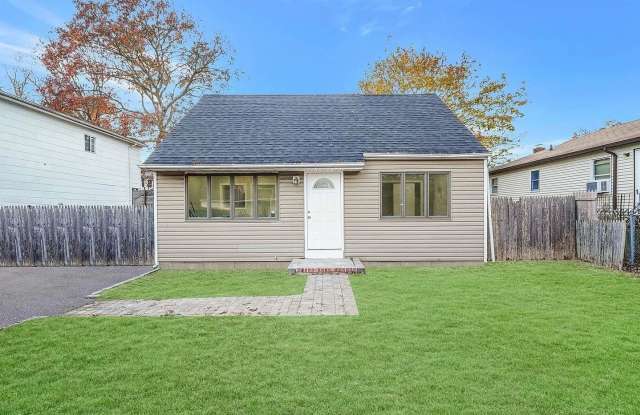 Newly Renovated and Beautiful Home photos photos