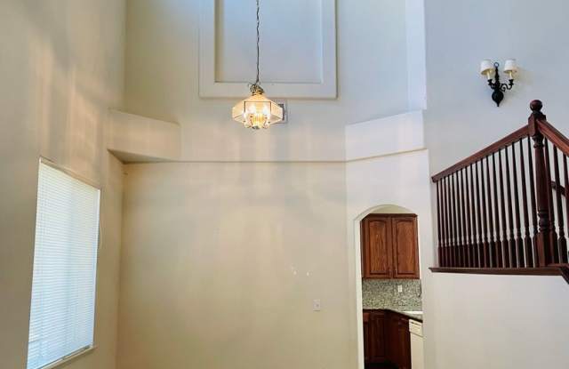 80 Spinel Cir - Sacramento 95835 Gallery 3