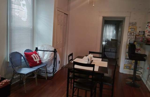 1202 N. Walnut Gallery 3