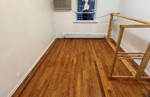 2958 Miles Avenue photos photos