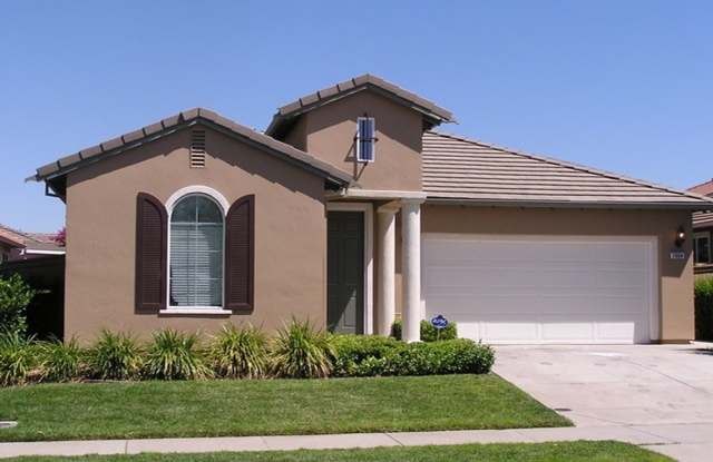 Spacious 3 bedroom Excellent Roseville Location photos photos