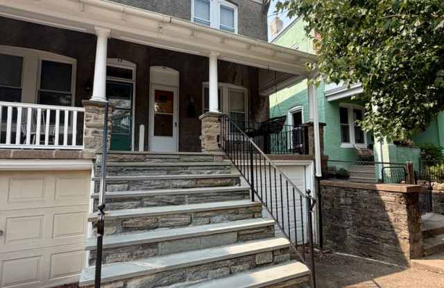 Charming 3-Bedroom Townhome in Chestnut Hill with One-Car Garage! Available Mid-September! Gallery 3