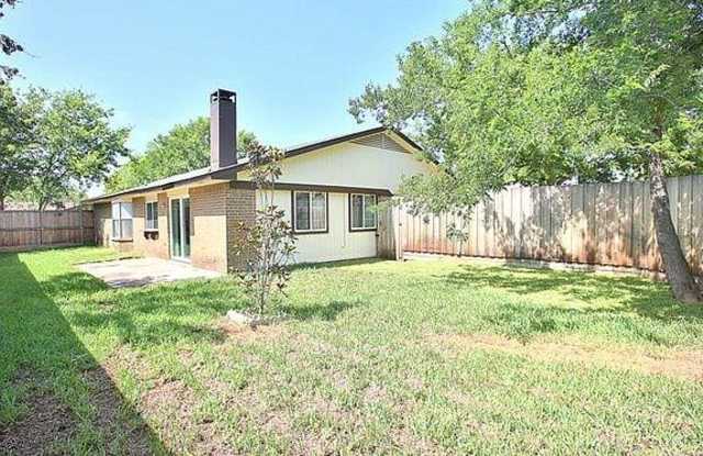 2805 Hazelwood Drive Gallery 4