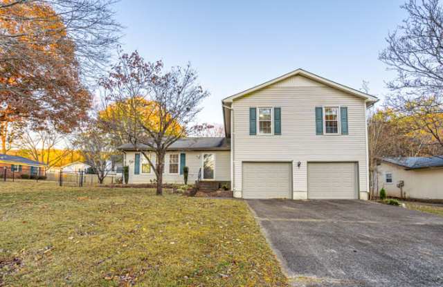14003 Maebeth Drive Southeast Gallery 2