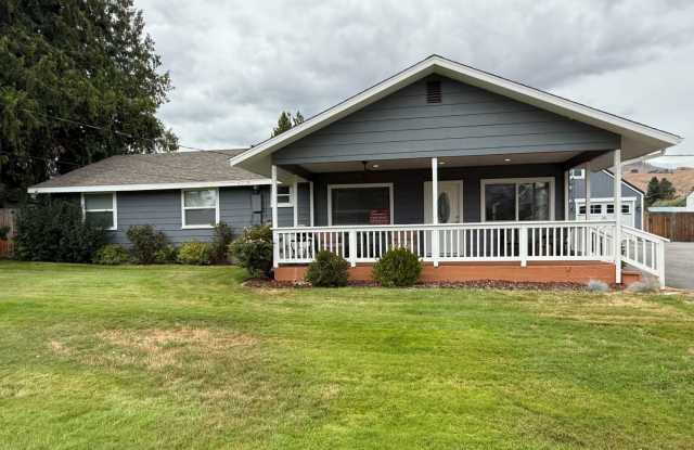 Now renting 3 bedroom House photos photos