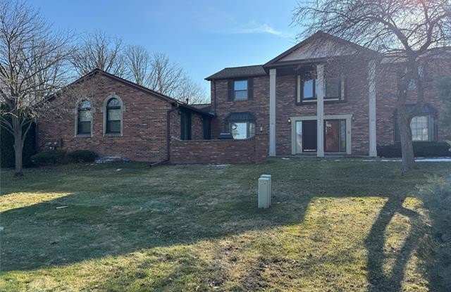 2346 London Bridge Drive photos photos