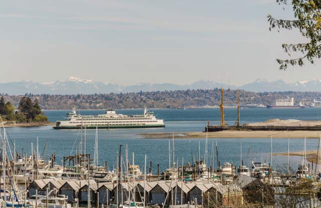 Furnished Bainbridge Island Waterfront Home with Incredible Views photos photos