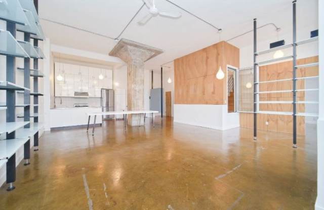 423 Atlantic Avenue Gallery 4