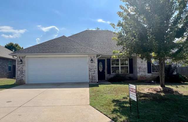 Beautiful 3 Bedroom Home in Southfield Heights Addition - Ask About Our Move In Special! photos photos