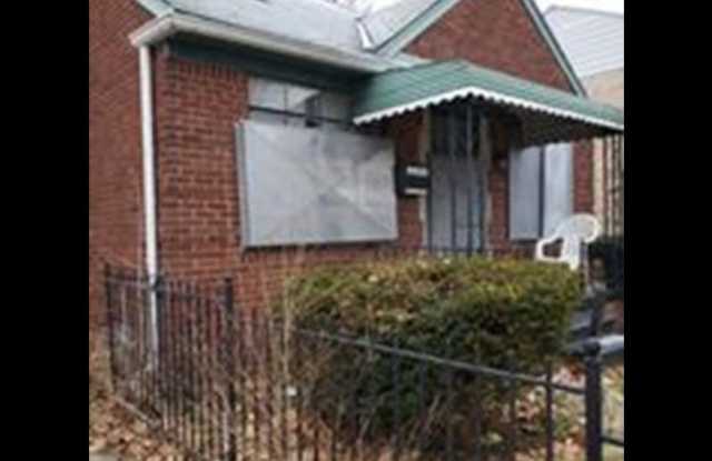 7245 Evergreen Ave Gallery 2
