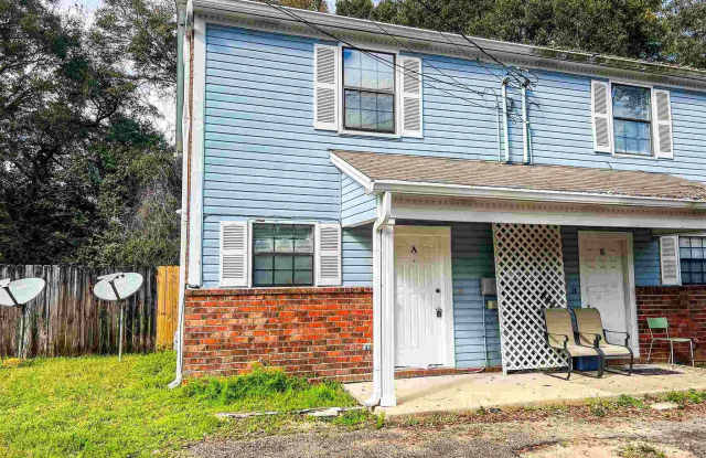 7706 Kipling St - 7706 Kipling Street, Ferry Pass, FL 32514