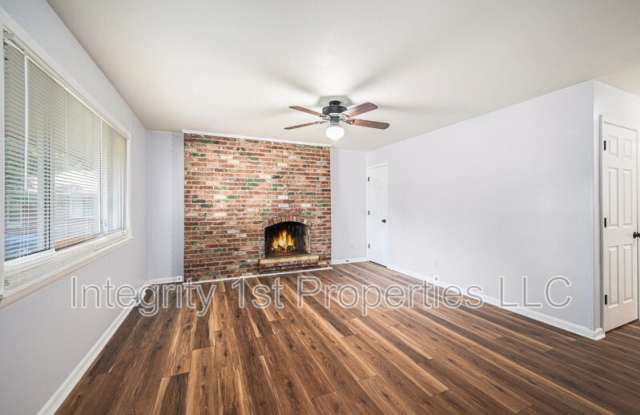 4202 North Askew Avenue photos photos