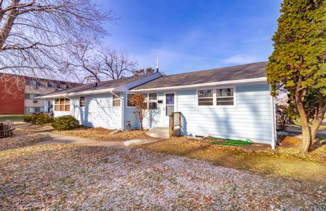 3 Bedroom 2 Bath Duplex Richfield Available May 1 2026 photos photos