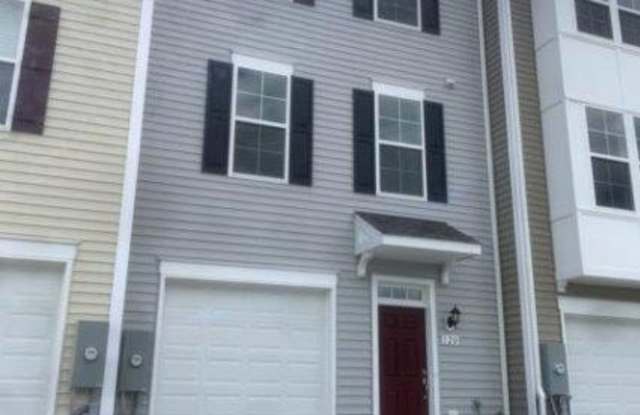 120 METCALF Terrace photos photos