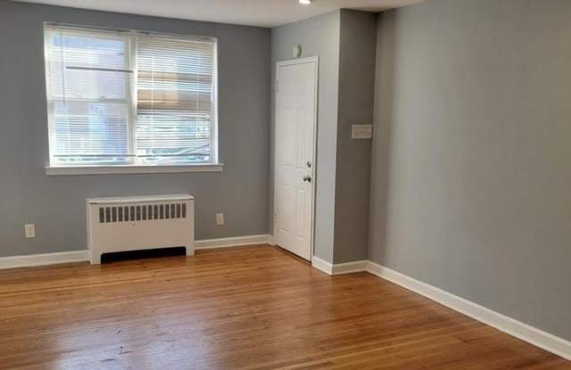 307 E CLARKSON AVENUE Gallery 3
